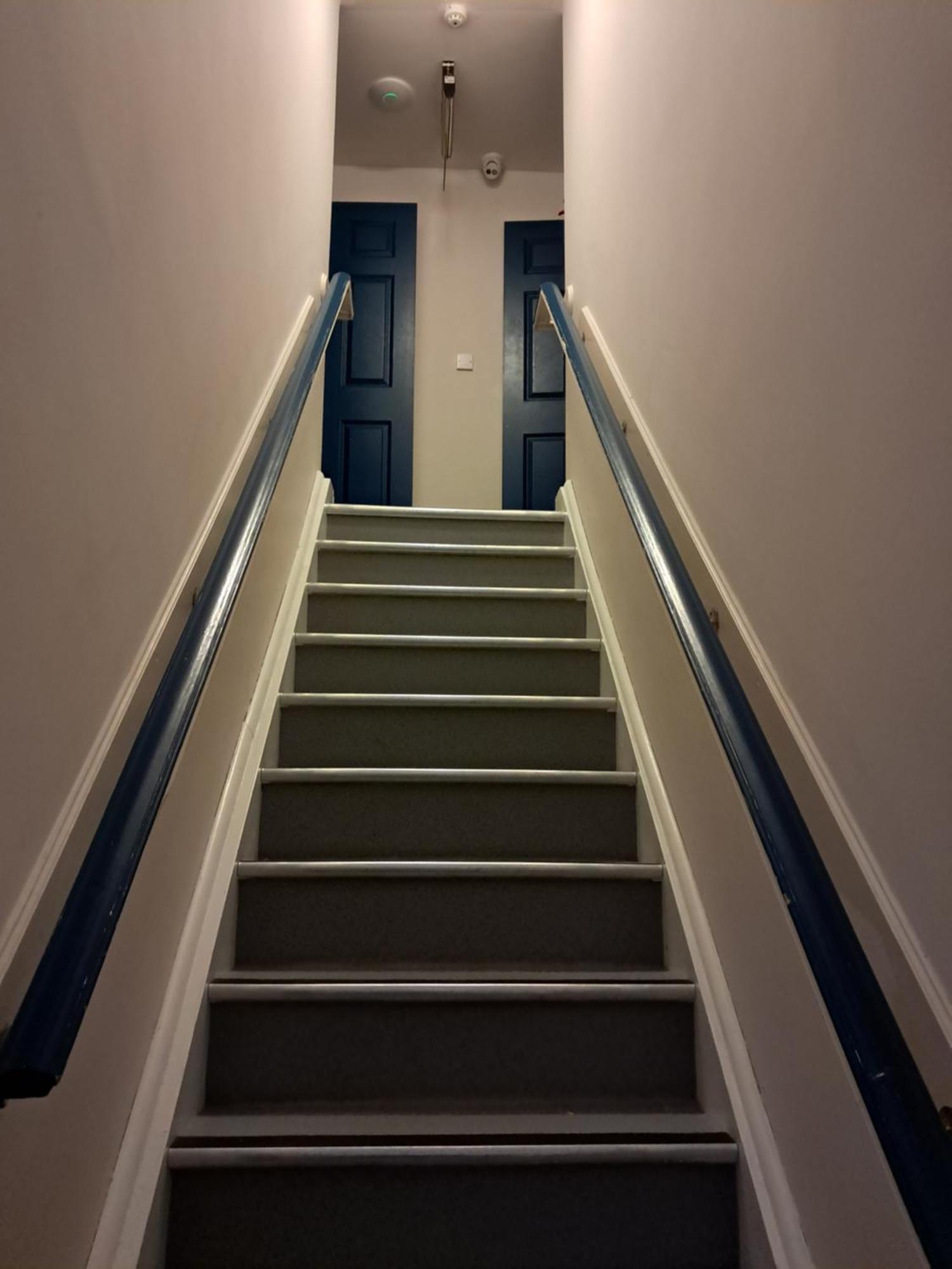 Coastguard Lodge Hostel At Tigh Tp Glaise Bheag Extérieur photo